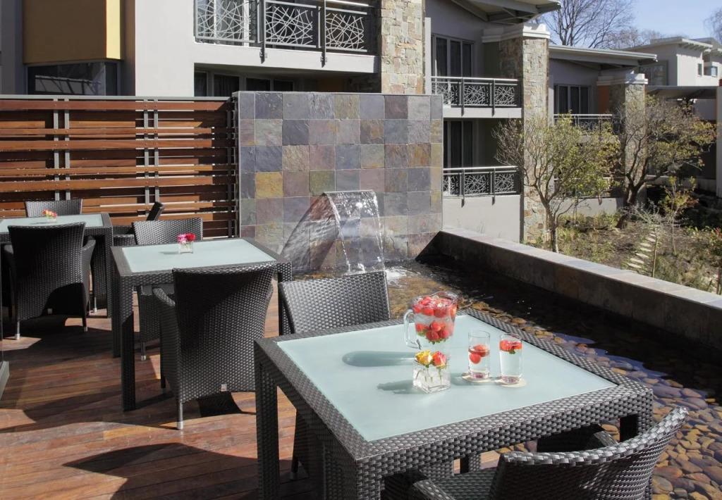 Seven Villa Hotel & Spa