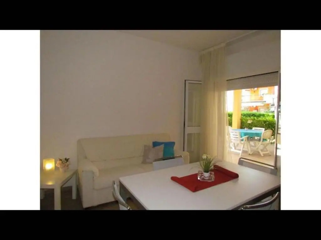 Beautiful and modern village with terraced houses and swimming pool