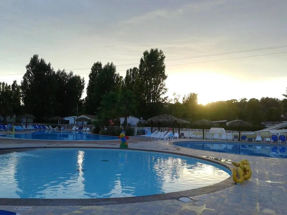 Property With 3 Bedrooms in Fréjus, With Pool Access and Furnished Gar