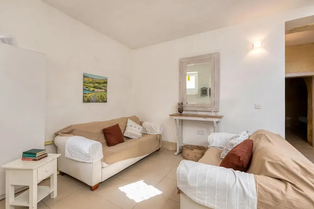 Ta Patee Pool Farmhouse in Gozo