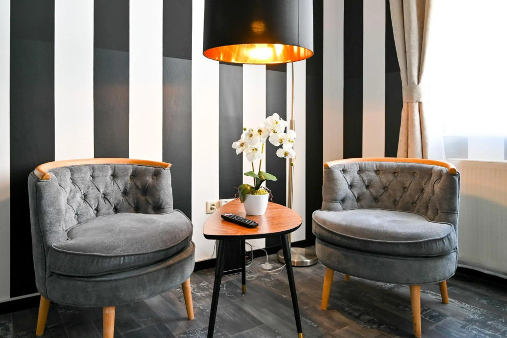 Highlight Apartment St Charles Church