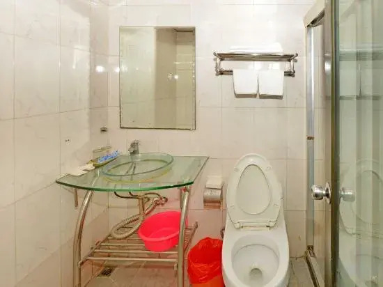 Junjue Hotel