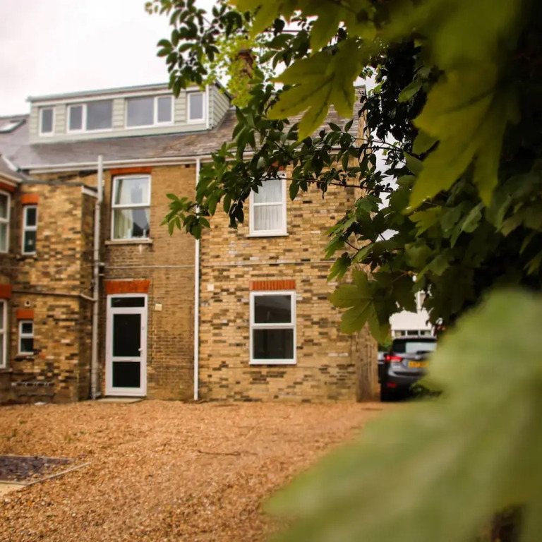 Suitely Garden Walk Apartments
