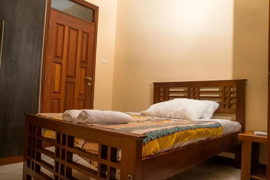 B2 Le Royal SQ Room in Apartment