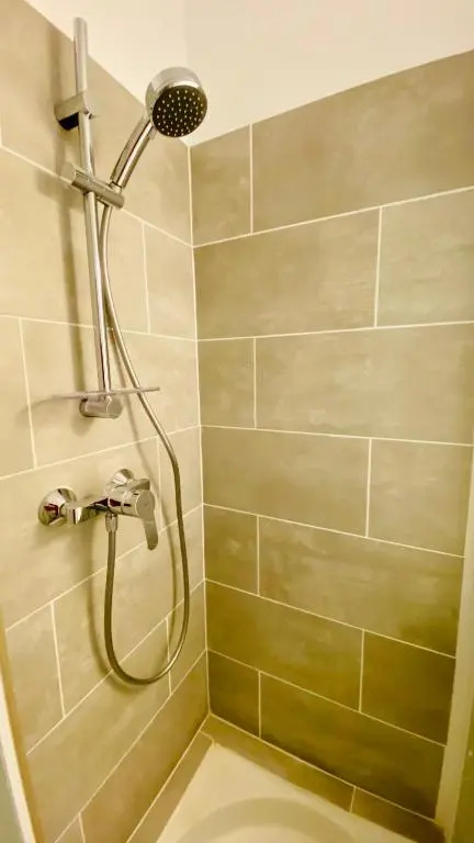 "BEN AQUI" Super appartement à 100m de la mer
