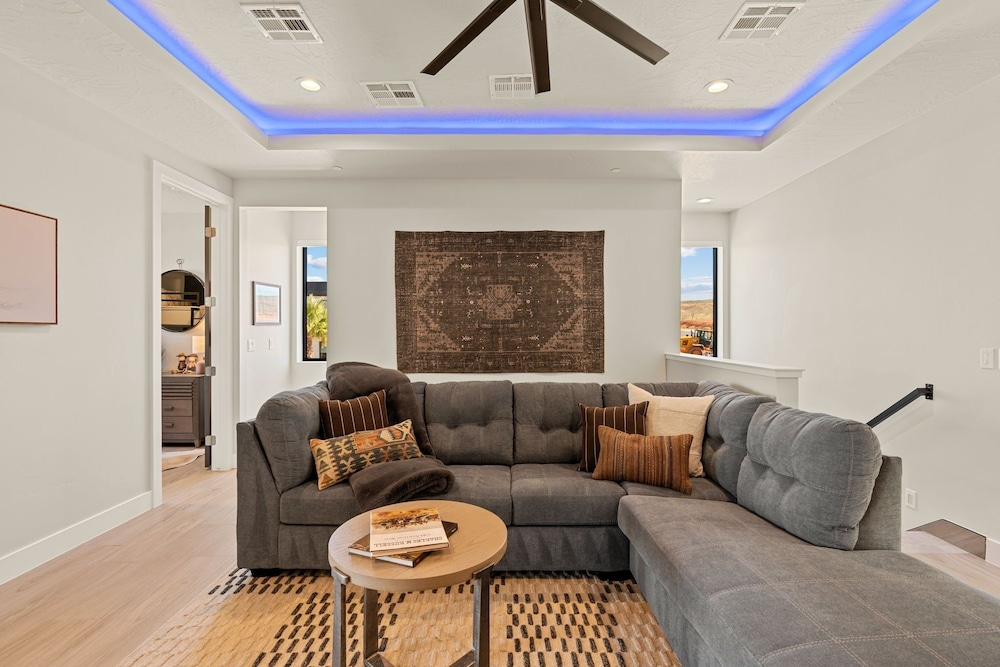 Horseman's Hideout 3 Bedroom Townhouse