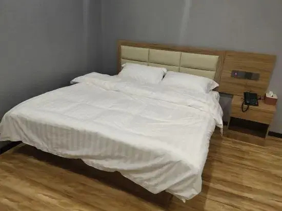 Hefei Xinbaiya E-sports Hotel