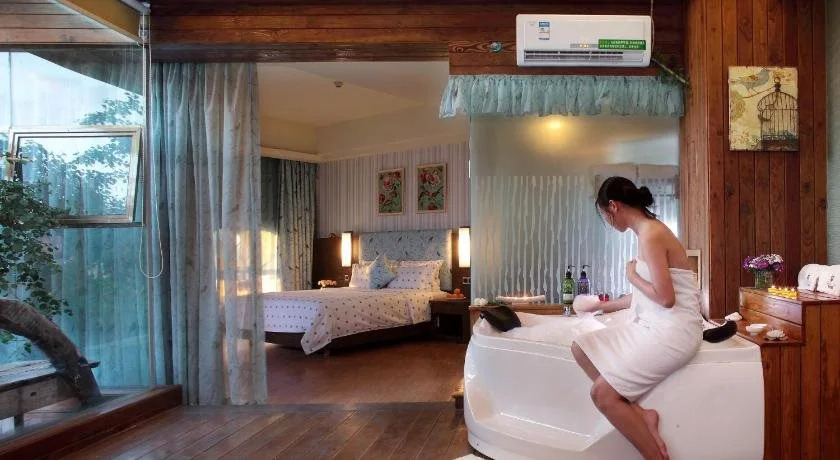 Forest City Resort Hotel