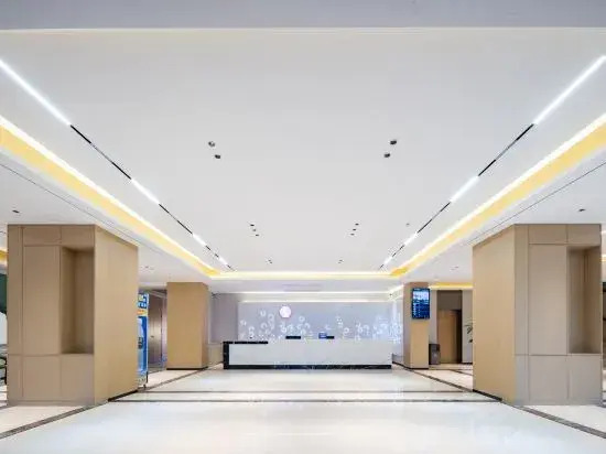 Liqi·Yu Hotel (Yuzhou Nadazhen Summer Plaza)