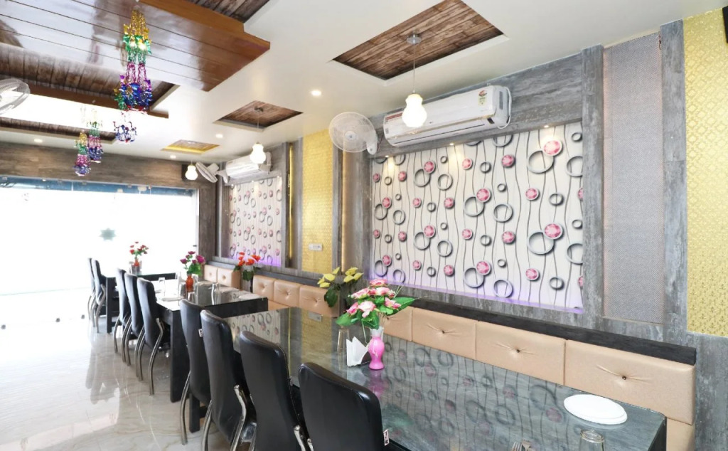 Hotel Panchatala Palace By OYO Rooms