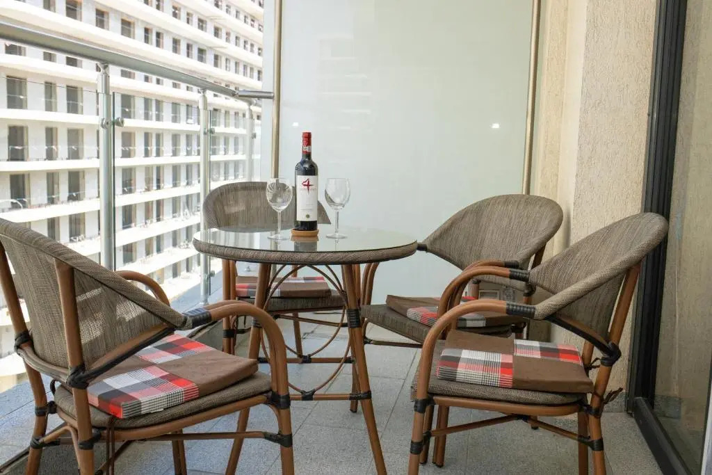 Studio 60 On The Beach by Casa del Mar