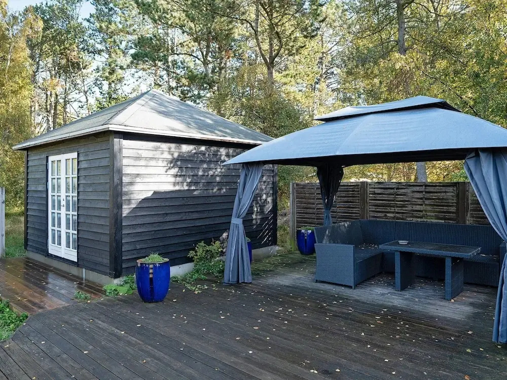 6 Person Holiday Home in Rodby