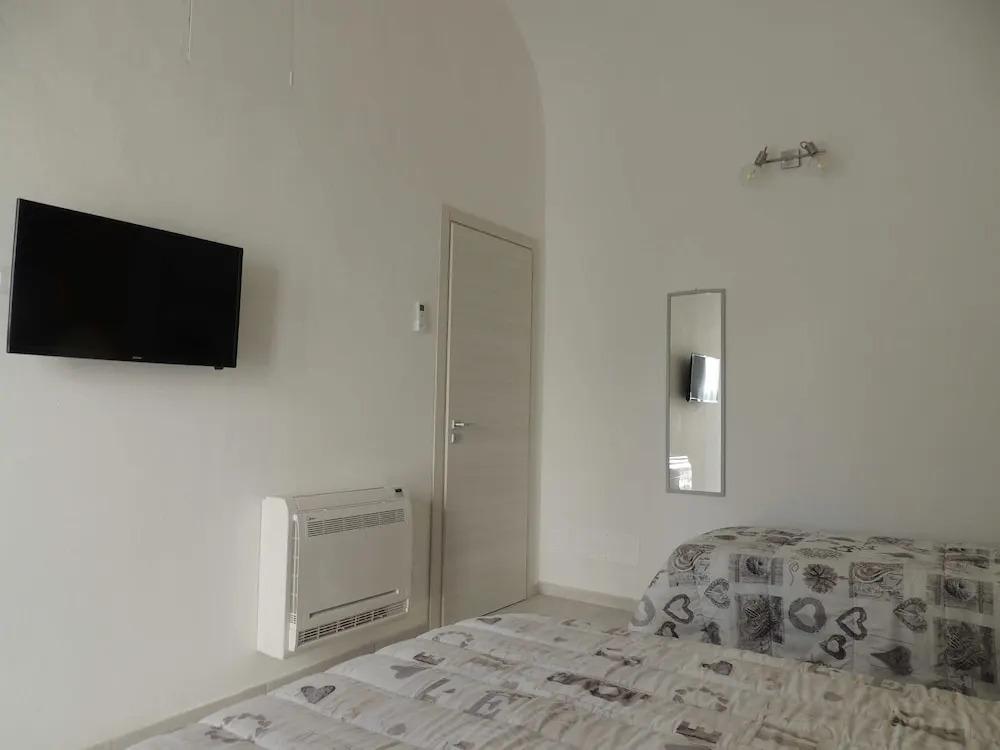 Affitti Giacomo Lenzi 3