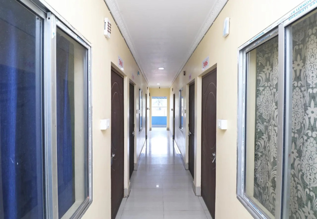 Matree Lodge By OYO Rooms