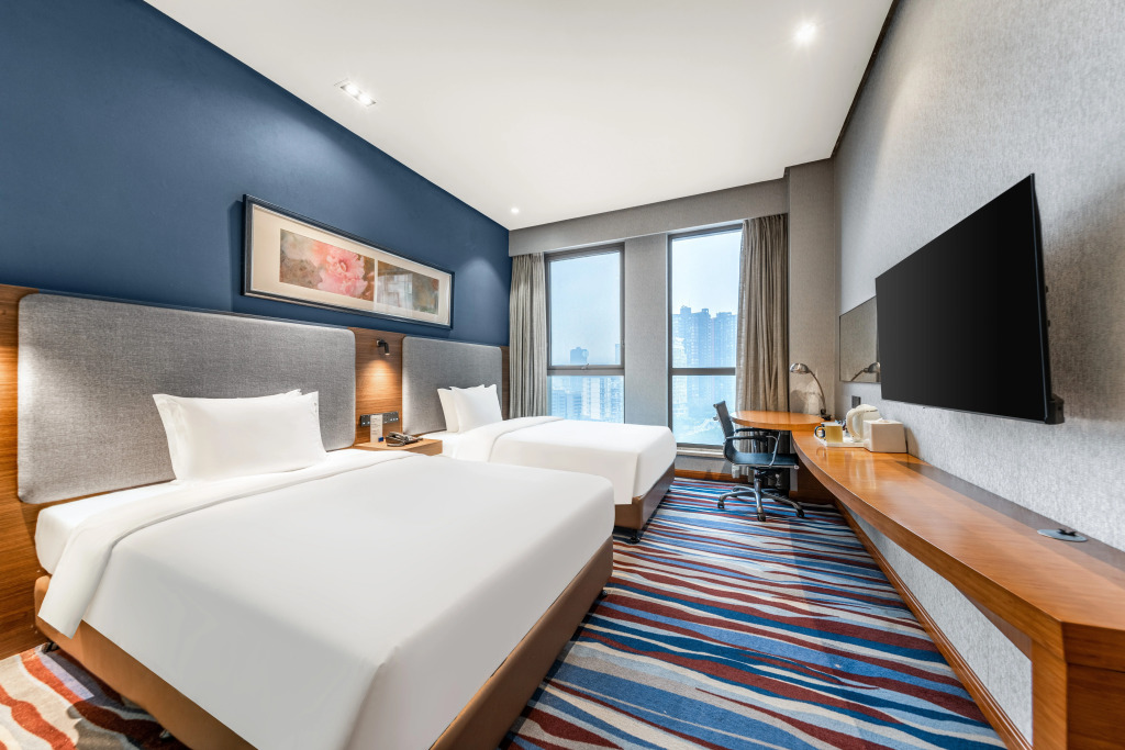 Holiday Inn Express Chongqing Guanyinqiao by IHG