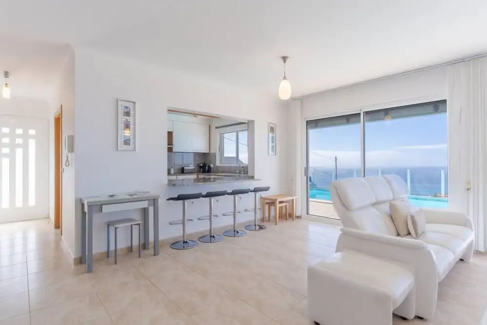 Villa Eldomar 61 in Estreito da Calheta
