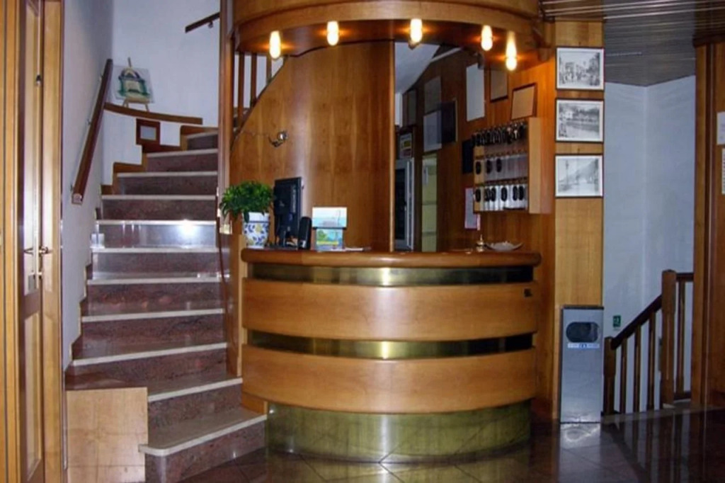 Hotel Eden