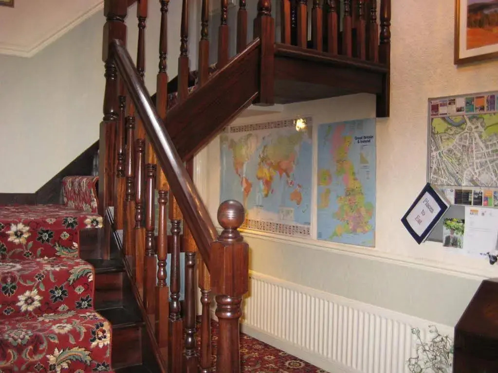 Crossroads House