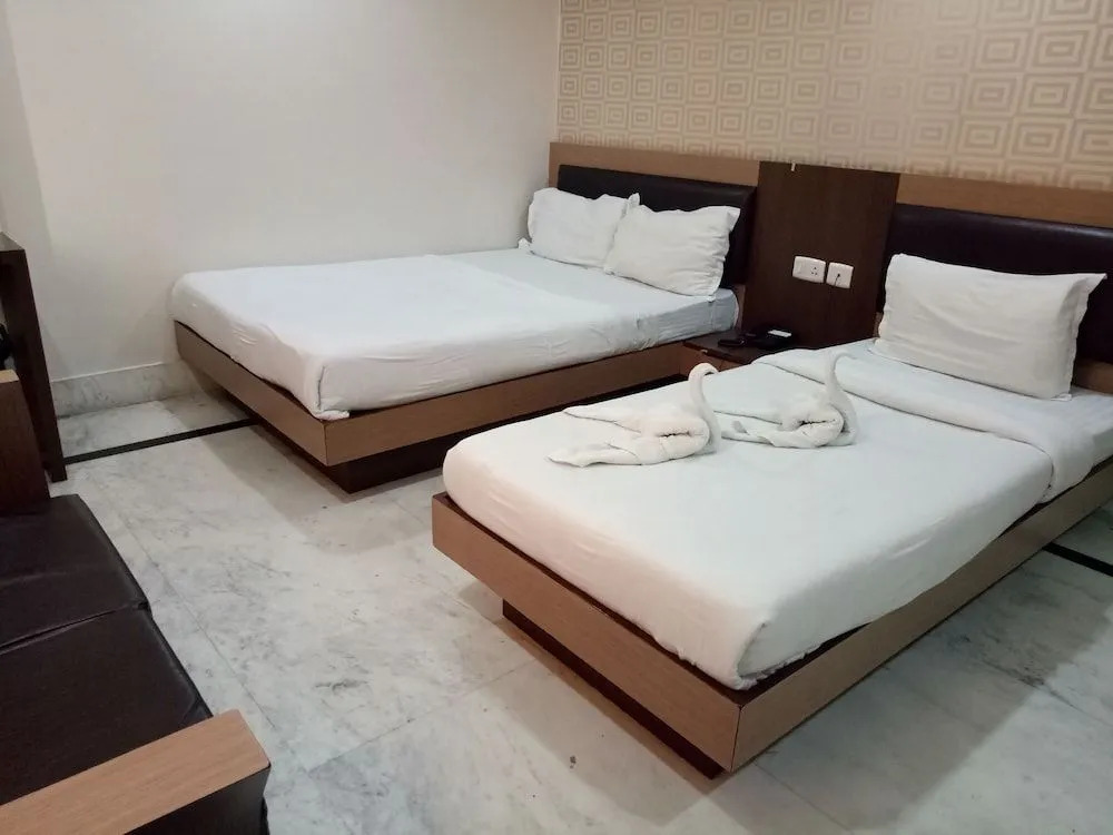 Hotel Barak Residency