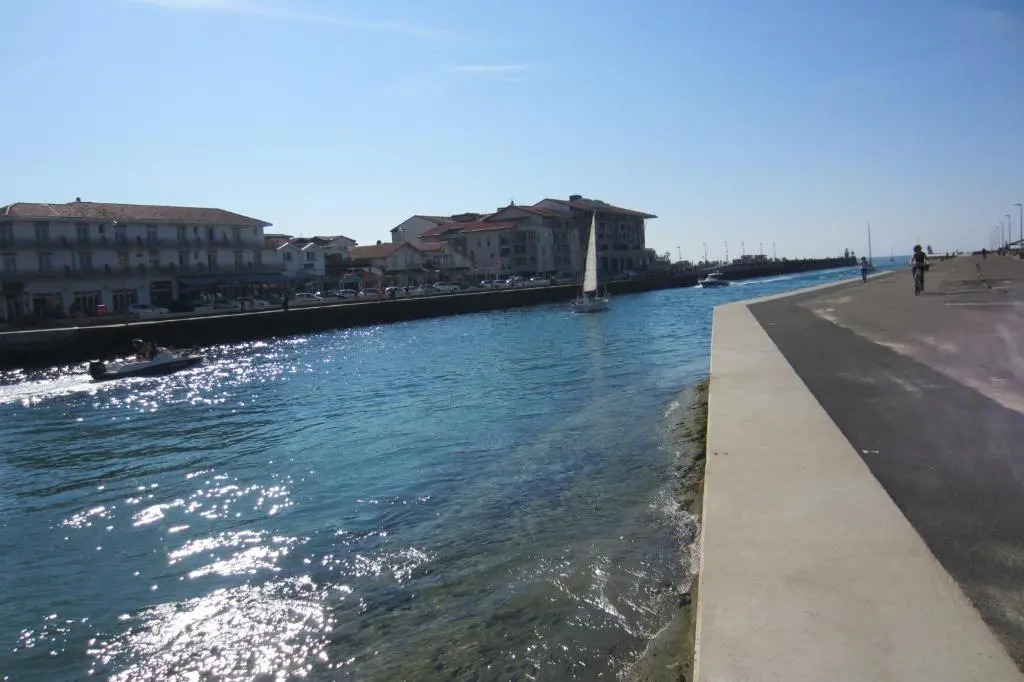 Appartement Pour 3/4 Personnes Avec Vue Sur Le Port de Plaisance- Residence Notre-Dame