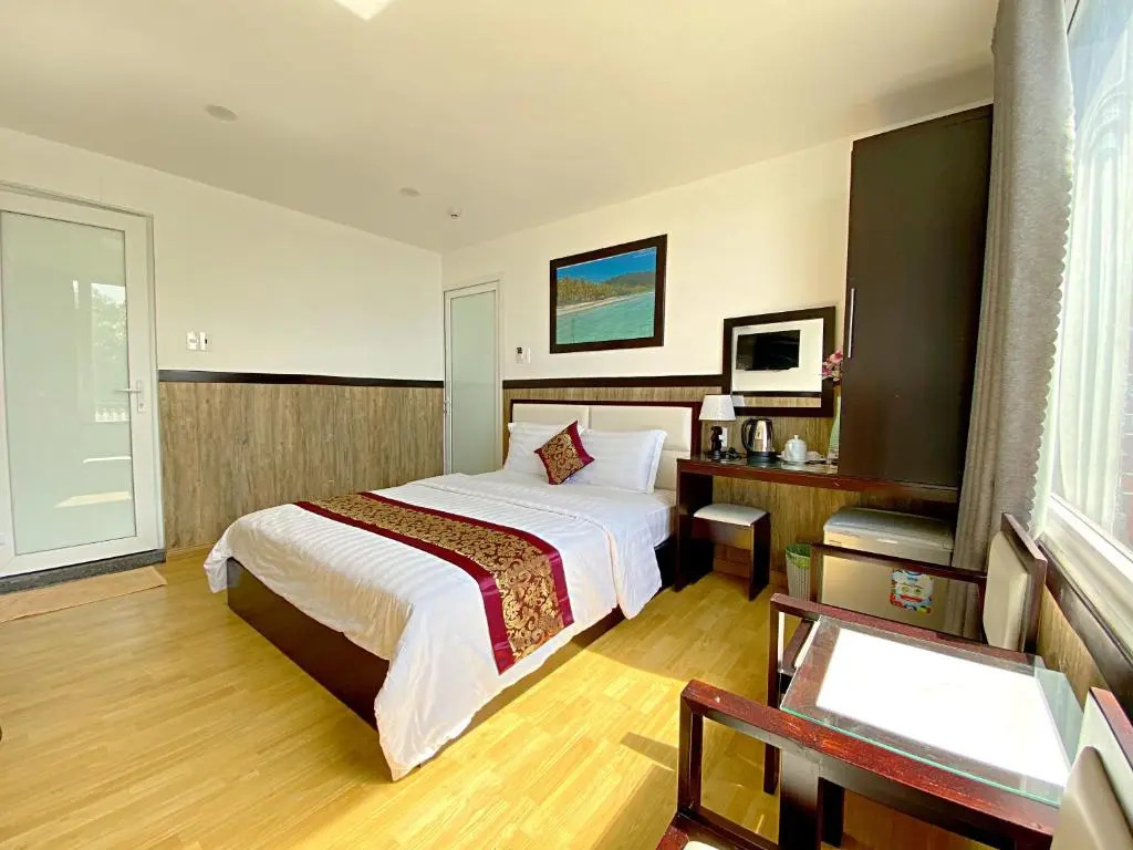 Hotel Minh Hang