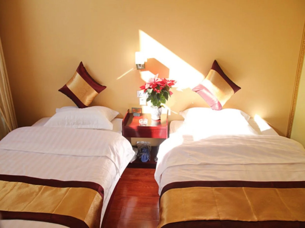 Kunming Yinghe Hotel