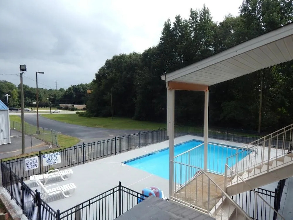 Magnolia Inn Laurens
