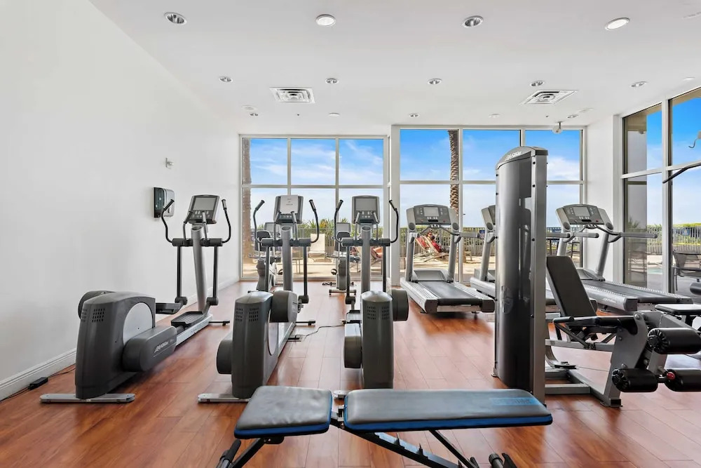 Sterling Breeze #604 Beachfront Condo w/ Balcony, Pool, Hot Tub & Pier Park