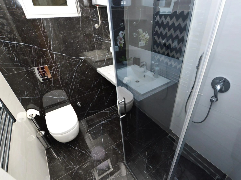 TOP-APARTMENT MONTENEGRO, with private Pool!