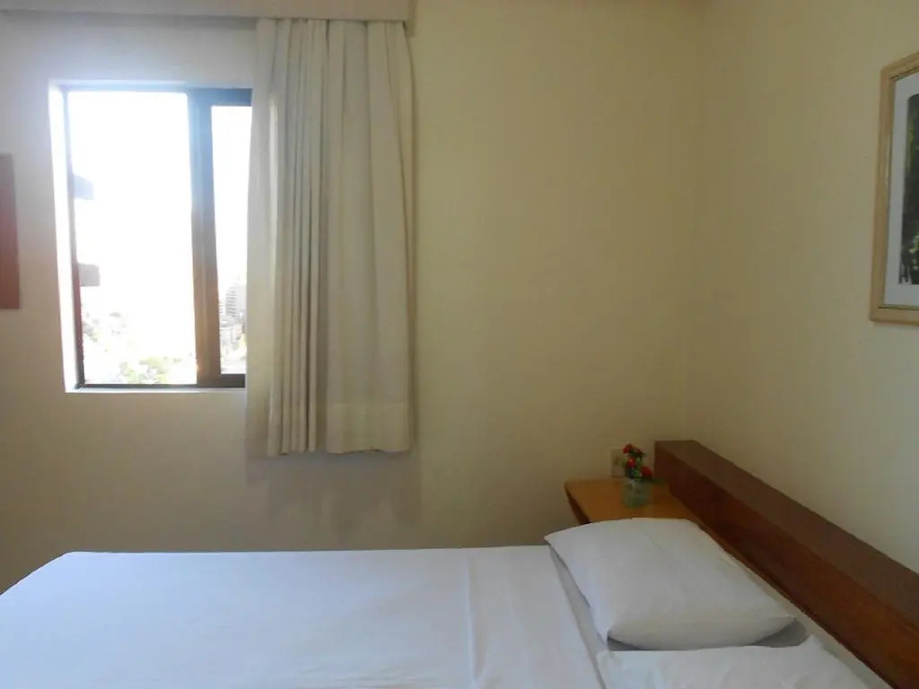 ApartHotel - Praia Mansa 1 e 2 Qtos