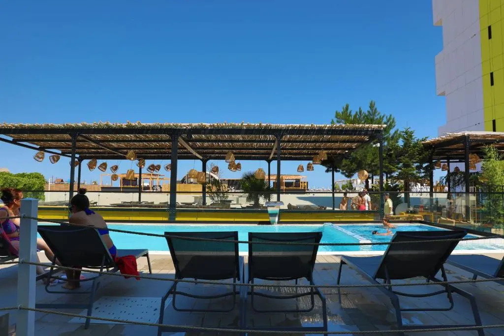 Jijos Hotel