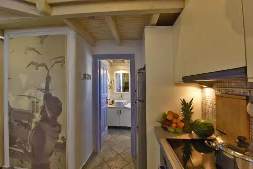 Ivi Mykonean Suites Ornos