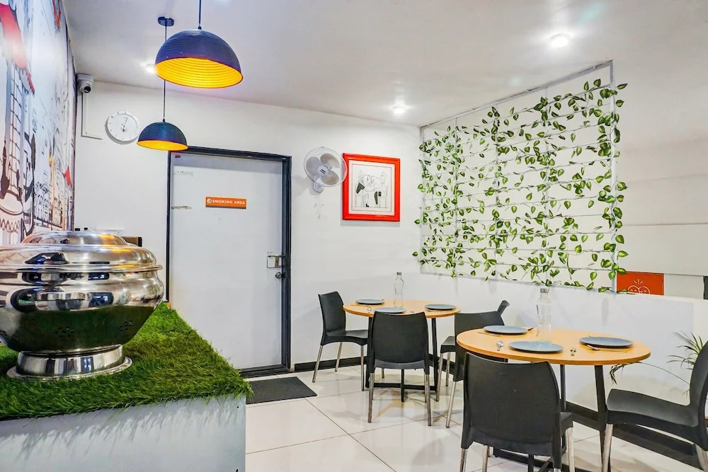 Elegant Urban Stays at Hadapsar Pune
