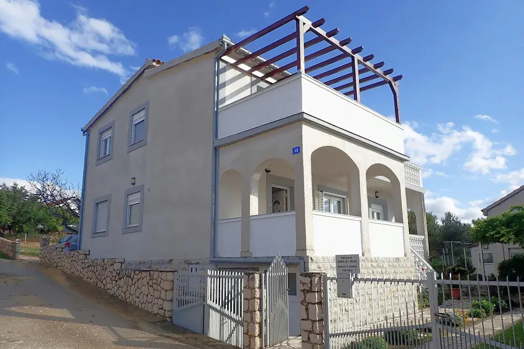 Apartment in Maslenica With Sea View