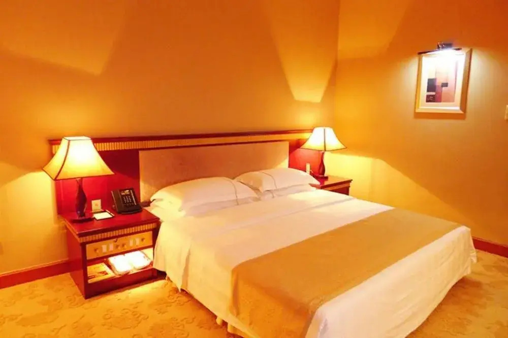 Fu Qing Lan Tian Hotel