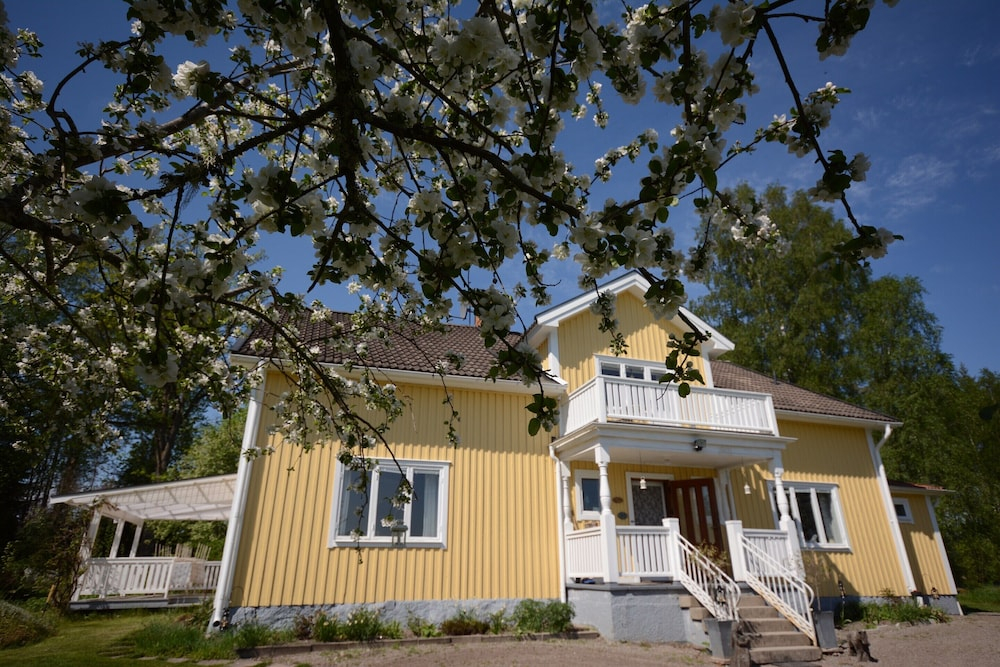Real Swedish Country House is Ideal for Large Families