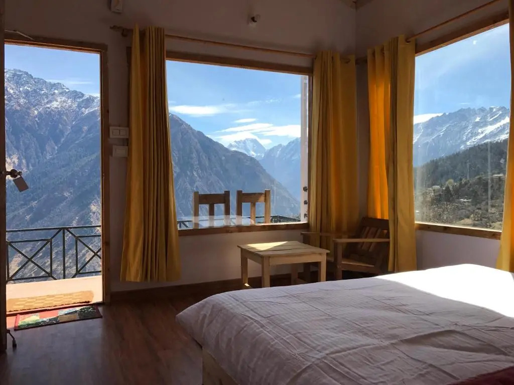 Mountain Rover Auli Resort