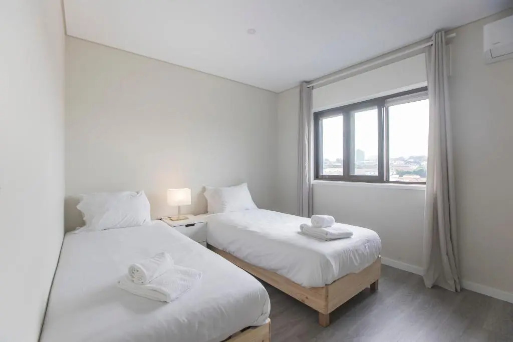 2BR Flat w/ AC & Great Views by LovelyStay