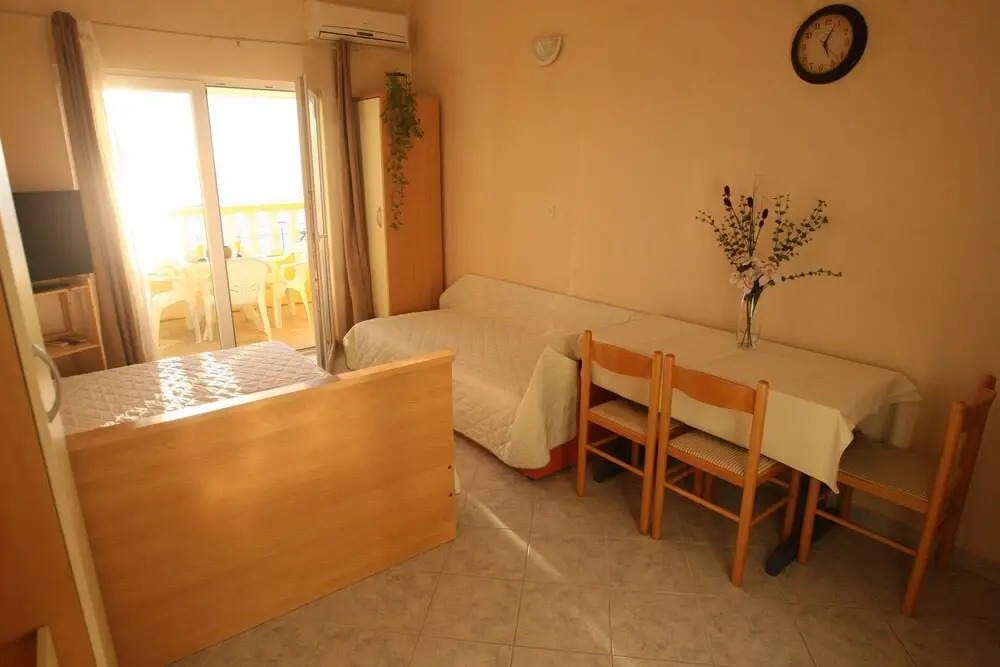 Mladen - Family Friendly & Amazing Location - A2