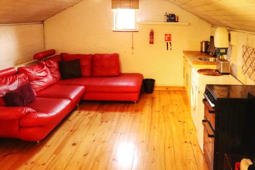 Lee Valley Lodge
