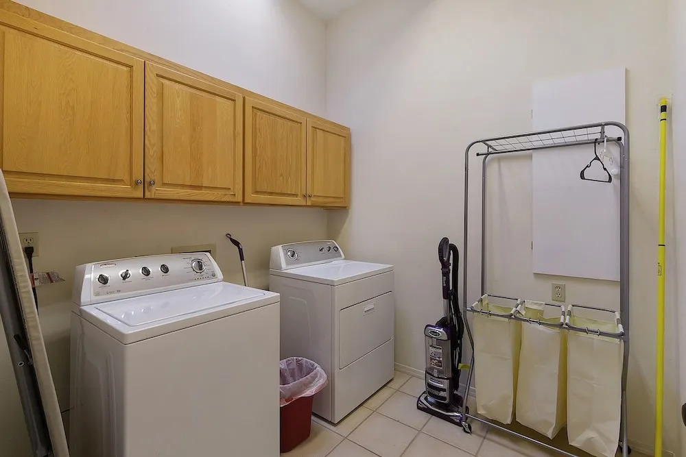 Easy Living 4 BR by Casago