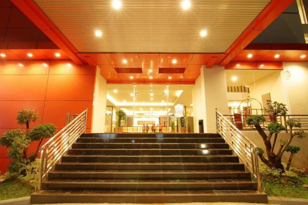 Grand Asia Hotel