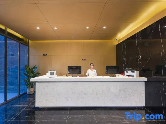Shengboshidan Hotel (Qingcheng Mountain Scenic Area High speed Railway Station)