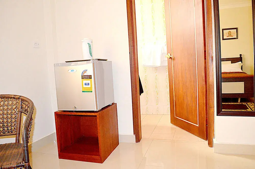 Maries Royale Hotel