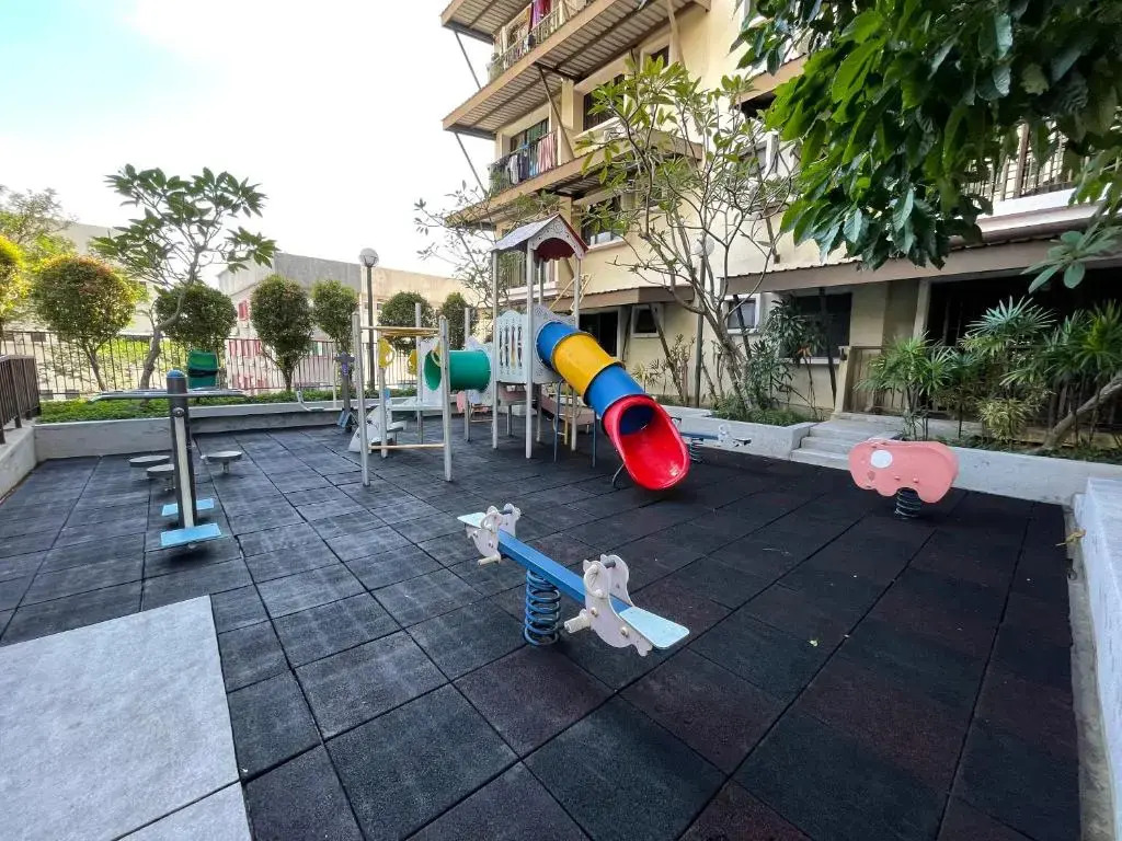 Homestay Aiyu @ Sek22 -Wifi/Netflix/Youtube/Aircon