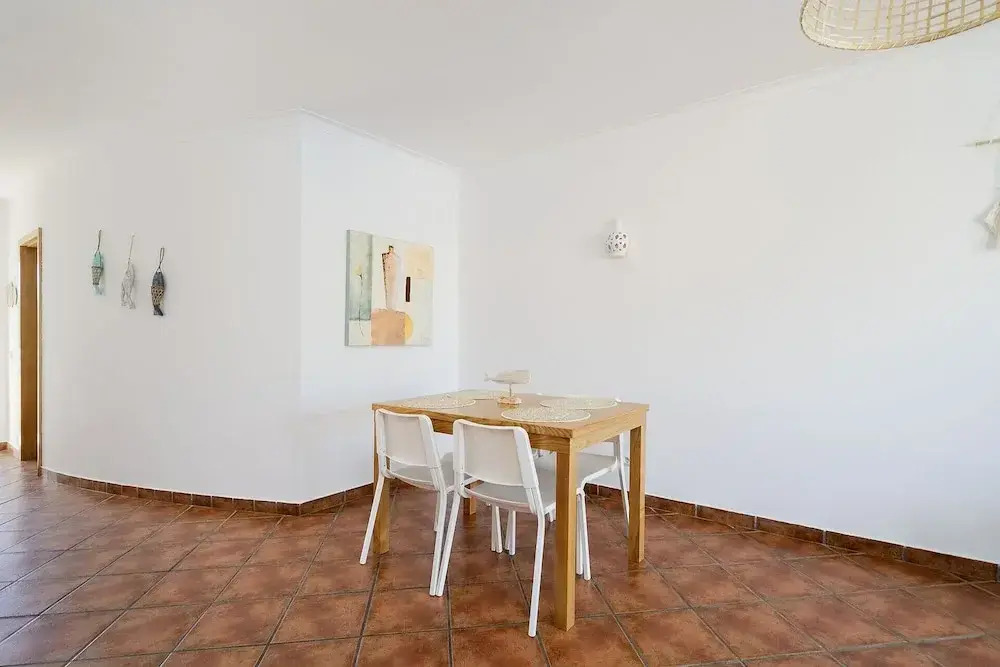 Albufeira Palm Tree With Pool by Homing