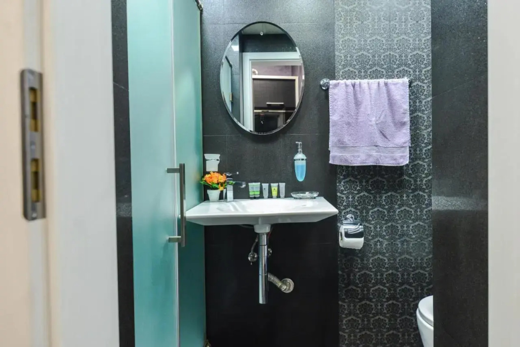 Champs-Élysées Sofia | 2-BDR, 2-BTHR Tsar Simeon Suite