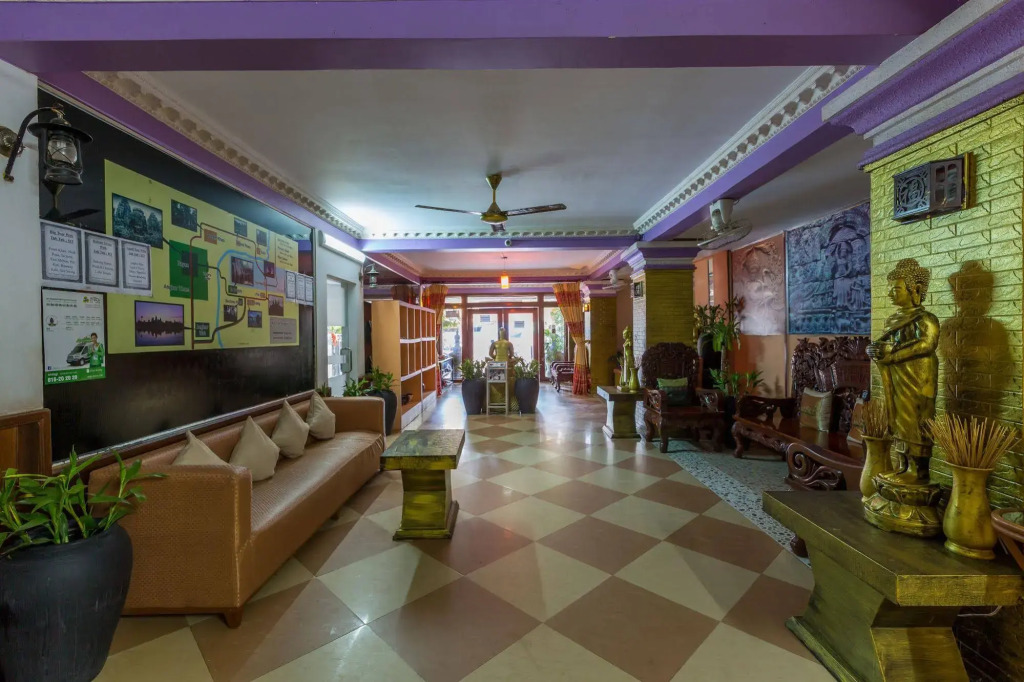 Adan World Hostel