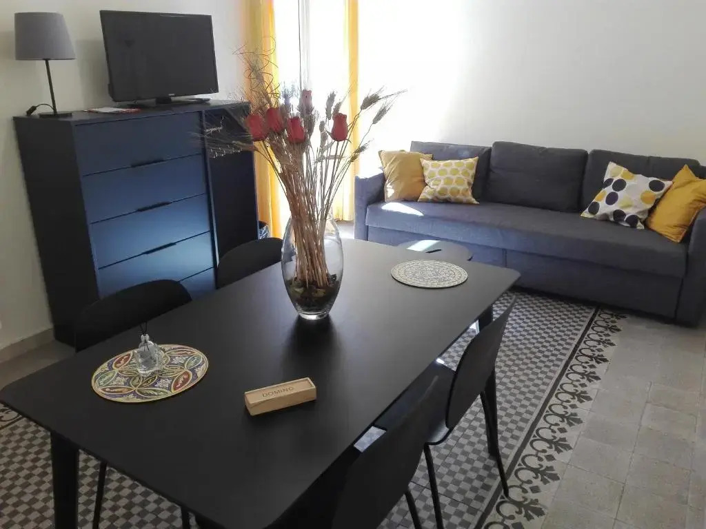 RUNFULIA Apartments & Rooms