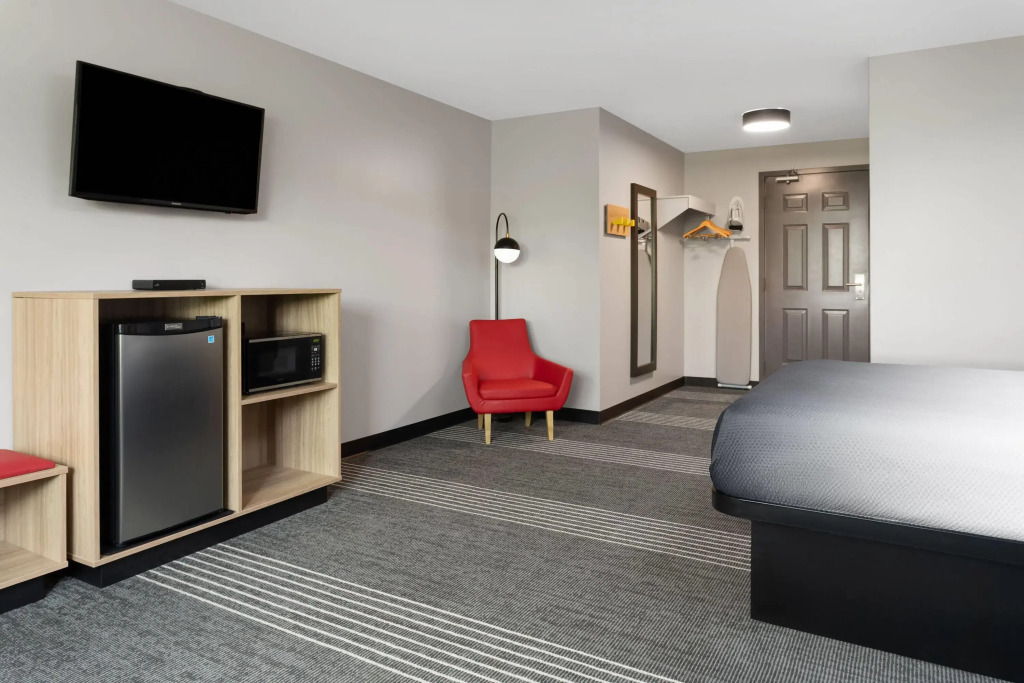 Super 8 by Wyndham Sault Ste Marie On